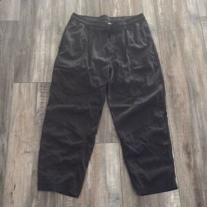 Lululemon reversible crop pants size 10